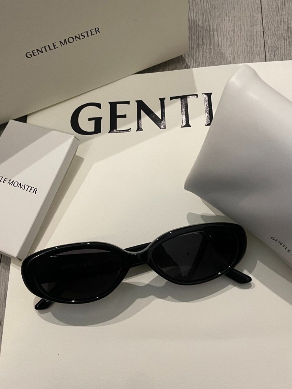 Authentic Maison Margiela x Gentle Monster MM206 Black Cat Eye Sunglasses | Full